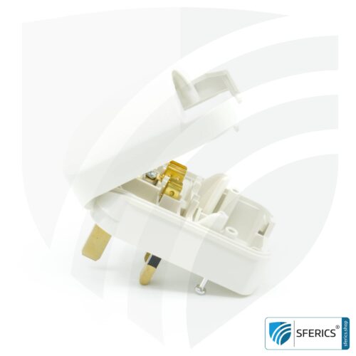 Adapter SCP3 Schuko Stecker Typ EF auf UK Stecker Typ G | mit hochwertiger Erdung und 13 Ampere Sicherung | Reiseadapter 21 Adapter SCP3 Schuko Stecker Typ EF auf UK Stecker Typ G | mit hochwertiger Erdung und 13 Ampere Sicherung | Reiseadapter.