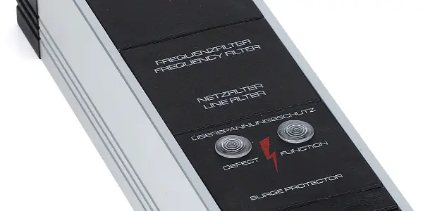 Powerline Filter für erdbaren Baldachin, Zelt und Schlafsack | Schirmungsbereich von 2 bis 68 MHz | Dämpfung von Powerline (PLC / DLAN) Frequenzen aus dem Erdungskabel