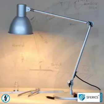 Geschirmte Lampe LONDON im Design SCHWARZ | Schreibtischlampe für den hellen Arbeitplatz oder als geniale Werklampe | E27 17 Geschirmte Lampe im Design SILBER | Schreibtischlampe für den hellen Arbeitplatz oder als geniale Werklampe | E27 Fassung