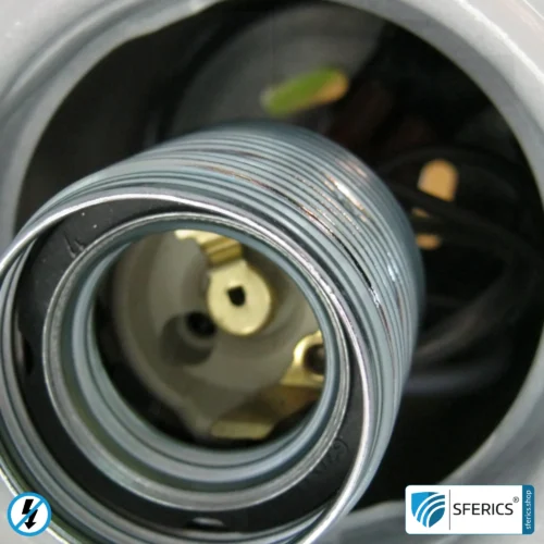 Geschirmte Lampe LONDON im Design SILBER | Schreibtischlampe für den hellen Arbeitplatz oder als geniale Werklampe | E27 Fassung 26 Geschirmte Lampe im Design SILBER | Schreibtischlampe für den hellen Arbeitplatz oder als geniale Werklampe | E27 Fassung