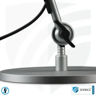 Geschirmte Lampe LONDON im Design SILBER | Schreibtischlampe für den hellen Arbeitplatz oder als geniale Werklampe | E27 Fassung 28 Geschirmte Lampe im Design SILBER | Schreibtischlampe für den hellen Arbeitplatz oder als geniale Werklampe | E27 Fassung
