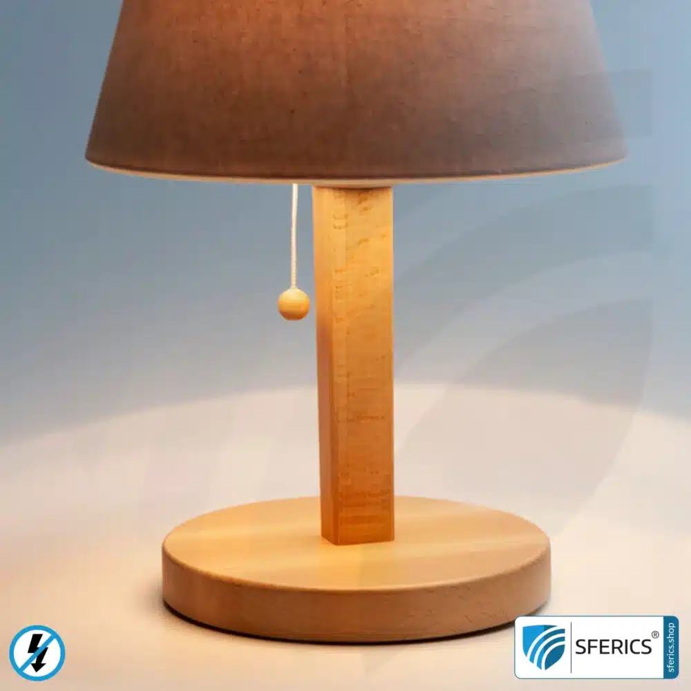 Geschirmte Tischlampe aus Buchenholz | Lampenschirm NATUR | aus Chintz, einem Baumwollgewebe in Leinenbindung | E27 Fassung