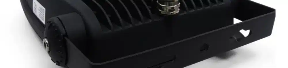 LED Fluter mit Haltebügel, schwarz | 35 Watt Vollspektrum Tageslicht | Schutzklasse IP65 | 3000 Lumen | flimmerfrei | CRI 95 | ideal für große natürliche Helligkeit in großen Räumen bzw. als indirekter Deckenfluter.