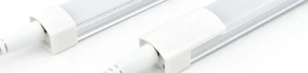 LED Lichtleiste mit Magnethalterung | Vollspektrum Tageslicht | bis 1400 Lumen | flimmerfrei | bis CRI 95 | überzeugend durch Helligkeit, Flexibilität und einfachste Montage