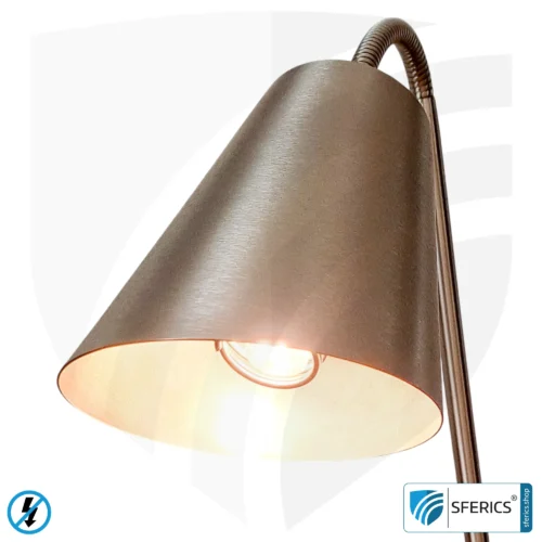 Geschirmte Tischleuchte AMSTERDAM | silber | modernes Design mit stylischen Elementen aus gebürstetem Stahl + Aluminium | Schlauchgelenke, in alle Richtungen drehbar | G9 Fassung 11 Geschirmte Tischleuchte AMSTERDAM | silber | modernes Design mit stylischen Elementen aus gebürstetem Stahl + Aluminium | Schlauchgelenke, in alle Richtungen drehbar | G9 Fassung